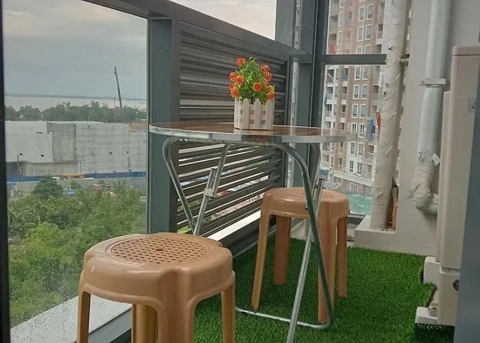 3 Brooms 3 Baths Cozy Condo, One Manchester Place * Punta Engano (Mactan)
