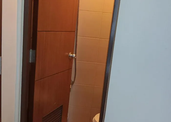Apartment 3 Brooms 3 Baths Cozy Condo, One Manchester Place Punta Engano (Mactan)