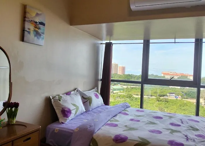 3 Brooms 3 Baths Cozy Condo, One Manchester Place Apartment Punta Engano (Mactan)